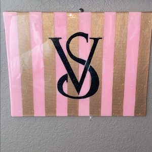 Victoria secret painting